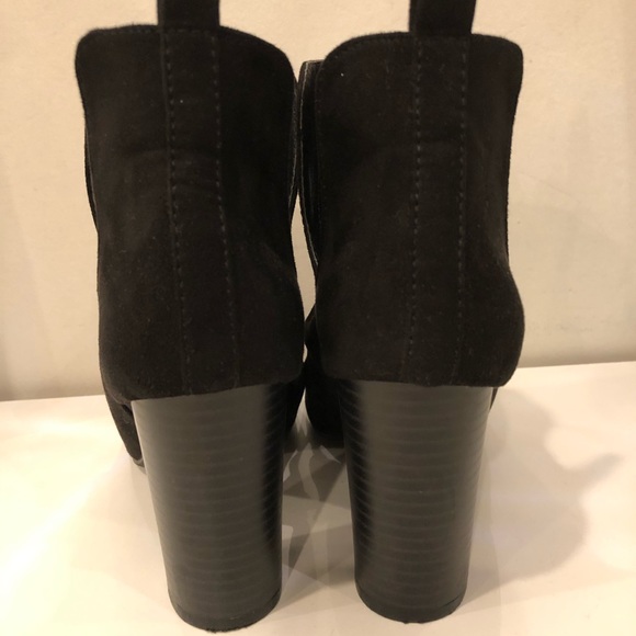 Great condition black heels !! - Picture 5 of 5